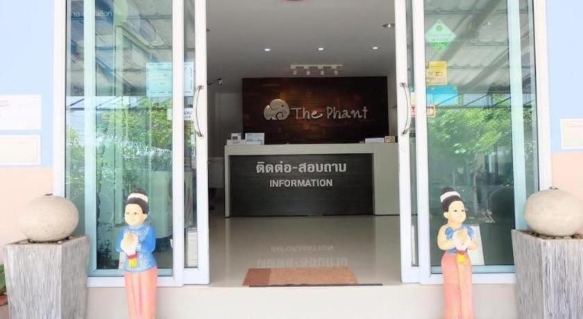 The Phant Hotel Surin Extérieur photo